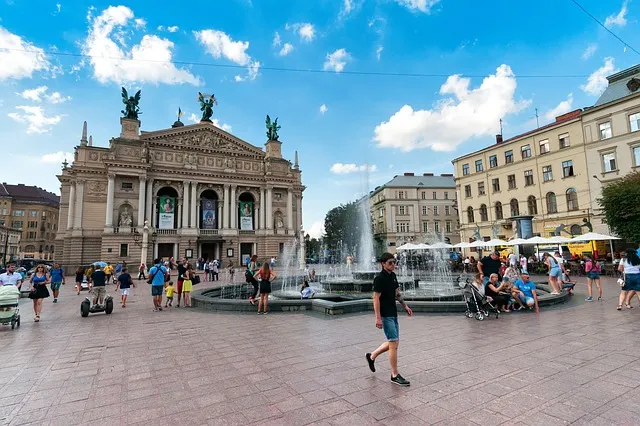 Podróż na Ukrainę – jak zorganizować wyjazd i co warto zwiedzić